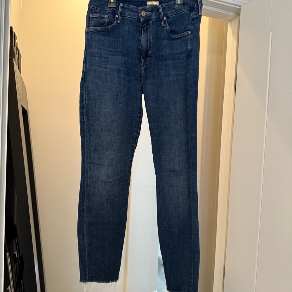 MOTHER Looker Blue Ankle Fray Jeans